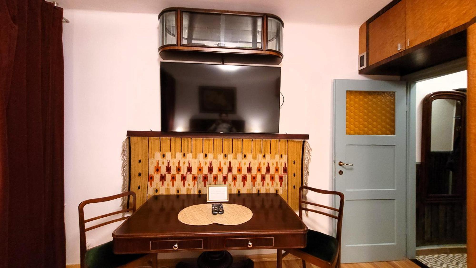 Balladyny7 Art Deco Swiatlowod Warschau